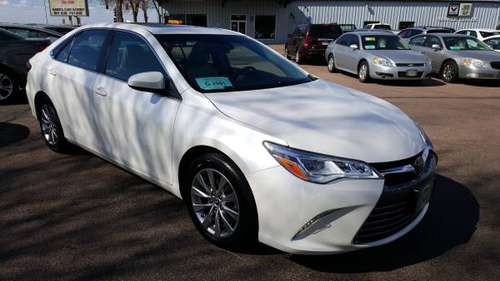 WOW! LIKE NEW 1 OWNER 2016 Toyota Camry XLE with ONLY 36, XXX MILES for sale in Sioux Falls, SD