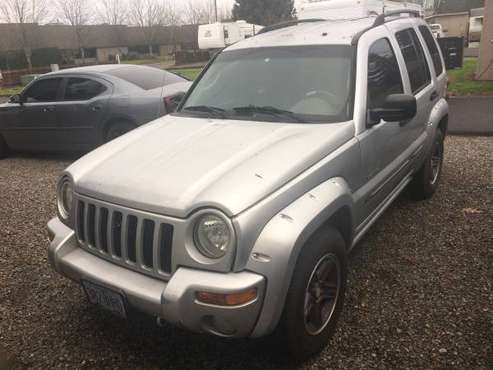 2004 Jeep Liberty - cars & trucks - by owner - vehicle automotive sale for sale in Keizer , OR