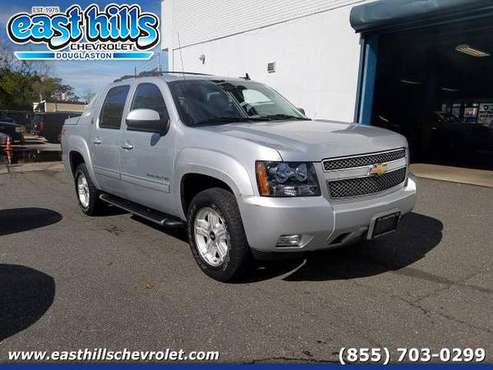 2013 Chevrolet Avalanche - *WE CAN FINANCE EVERYONE* for sale in Douglaston, NY