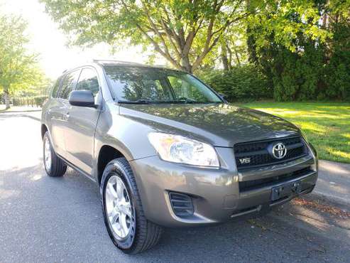 2011 TOYOTA RAV4 SPORT AUTOMATIC 6CYL LOW MILES 4WD 4x4 VERY CLEAN for sale in Portland, OR