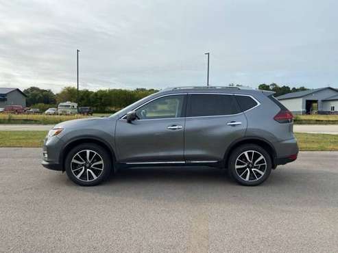 2019 Nissan Rogue SL AWD ($4,094 below Retail) - cars & trucks - by... for sale in Zumbrota, MN