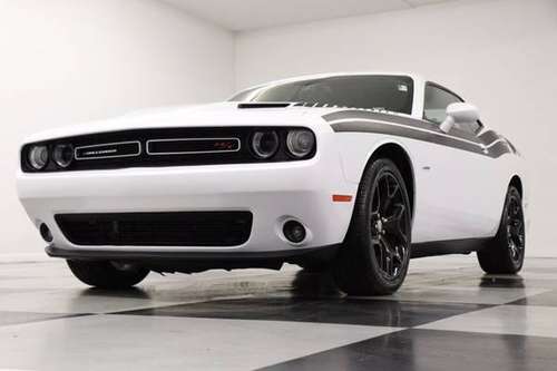 LOADED White CHALLENGER * 2015 Dodge R/T Plus* Coupe *SUNROOF - GPS*... for sale in Clinton, AR