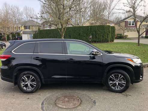 2018 Toyota Highlander LE V6 AWD - cars & trucks - by owner -... for sale in Redmond, WA