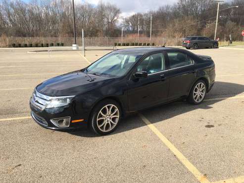 **2012 Ford Fusion SEL** - cars & trucks - by owner - vehicle... for sale in Saint Louisville, OH