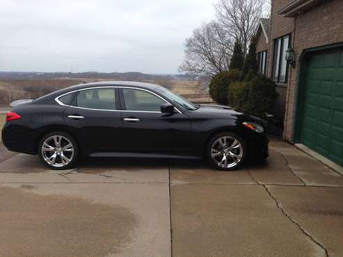 2012 Infiniti M56X for sale in Eau Claire, WI