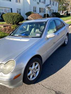 Mercedes Benz c320 - cars & trucks - by owner - vehicle automotive... for sale in Metuchen, NJ