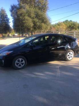 Clean 2015 Prius - cars & trucks - by owner - vehicle automotive sale for sale in Paso robles , CA