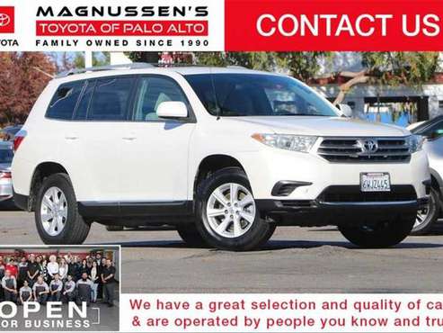 2012 Toyota Highlander Base suv White - cars & trucks - by dealer -... for sale in Palo Alto, CA