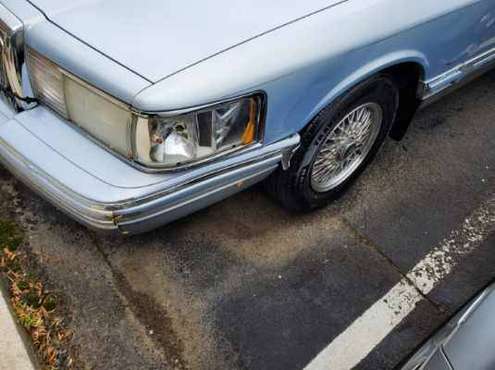 1993 Lincoln Town Car for sale in Laurel, District Of Columbia