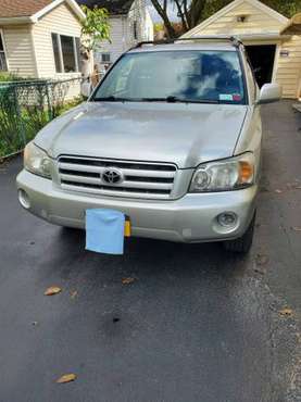 2006 toyota highlander for sale in Rochester , NY