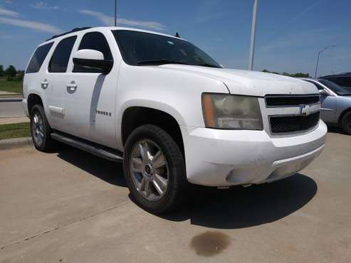 2009 CHEVY TAHOE - GREAT FOR THE LAKE! - - by dealer for sale in Ardmore, OK