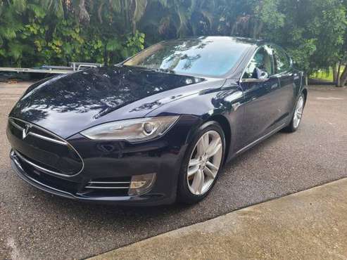 2015 Tesla Model S 85D - cars & trucks - by owner - vehicle... for sale in Fort Myers, FL