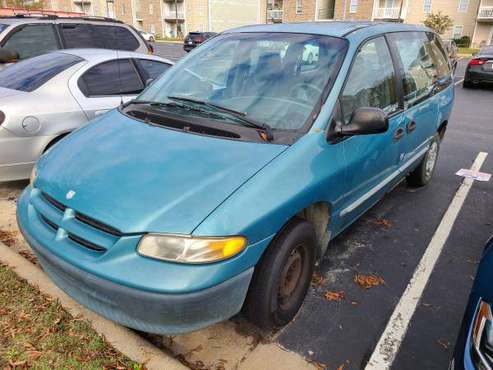 1998 Dodge Caravn - cars & trucks - by owner - vehicle automotive sale for sale in Fayetteville, NC