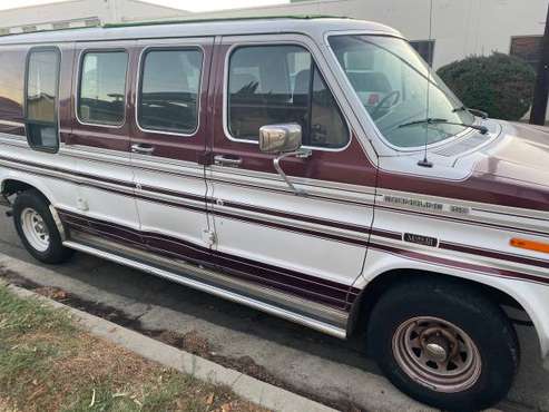 Ford Econoline 1990 with solar power - cars & trucks - by owner -... for sale in Talmage, CA