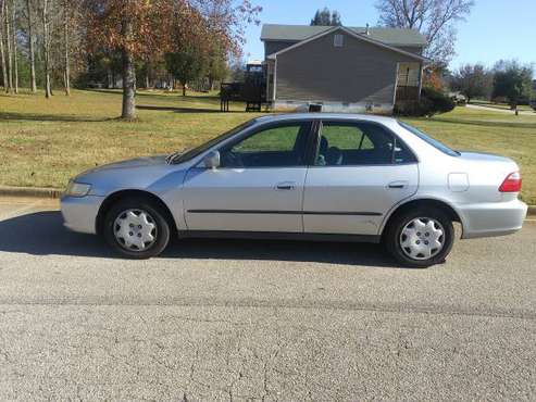 2000 Honda Accord ""170k miles/Very dependable - cars & trucks - by... for sale in Rex, GA