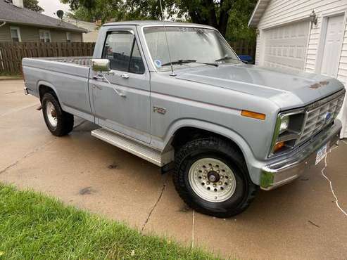 1984 Ford F-250 Diesel for sale in Davenport, IA