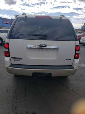 2008 Ford Explorer - cars & trucks - by owner - vehicle automotive... for sale in Charleston, SC