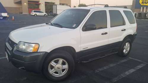2001 ford escape 4 cilindros transmisión manual for sale in Pacoima, CA