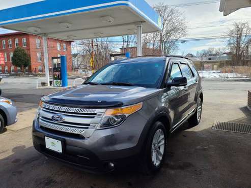 2012 Ford Explorer XLT 4X4 for sale in Lowell, MA