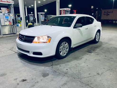 2013 Dodge Avenger SE - cars & trucks - by owner - vehicle... for sale in Tomah, WI