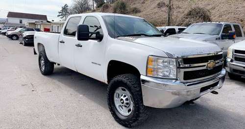 2011 CHEVY SILVERADO 2500 CREW CAB 4X4 - - by dealer for sale in Knoxville, TN