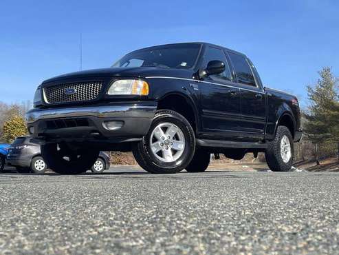 2003 Ford F-150 Crew Cab Lariat 4x4 5 4L V8 Triton Gas LOADED - cars for sale in South Weymouth, MA