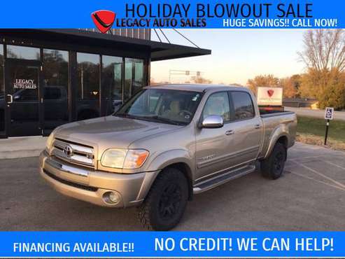 2005 TOYOTA TUNDRA DOUBLE CAB SR5 - cars & trucks - by dealer -... for sale in Jefferson, WI
