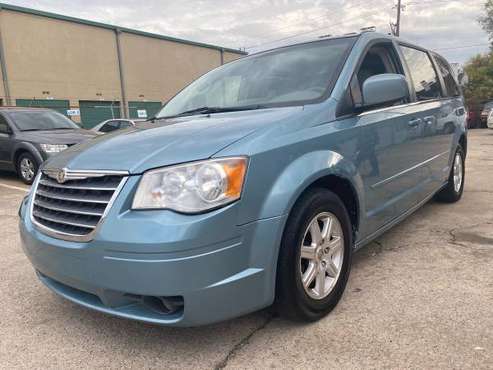 2008 Crysler town and country - cars & trucks - by owner - vehicle... for sale in Dallas, TX