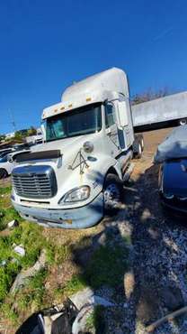 2009 Freightliner Columbia for sale in Rancho Cucamonga, CA