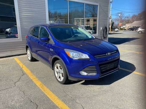 2016 Ford Escape 4WD 4dr SE - - by dealer - vehicle for sale in Reading, MA