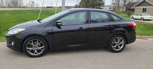 2013 Ford Focus SE CLEAN - - by dealer - vehicle for sale in Mabel, WI