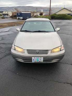 Toyota Camry - cars & trucks - by owner - vehicle automotive sale for sale in Dallesport, OR