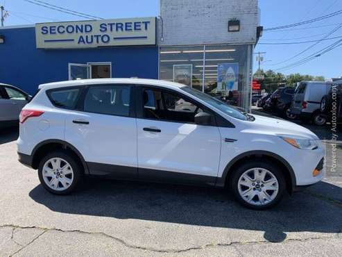 2013 Ford Escape S One Owner 2.5l 4 Cylinder Automatic - cars &... for sale in Manchester, NH