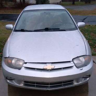 2004 Chevy cavalier 4 door - cars & trucks - by owner - vehicle... for sale in Holland , MI