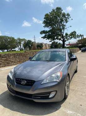 2010 Hyundai Genesis Coupe 3.8 - cars & trucks - by owner - vehicle... for sale in Dallas, TX