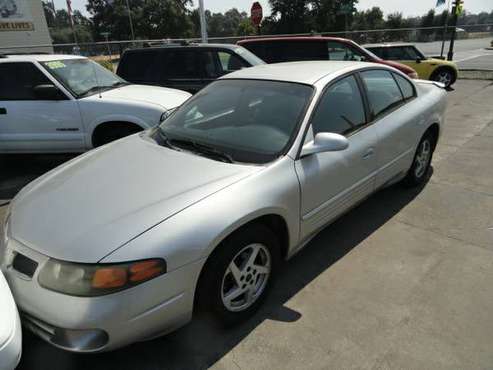 2003 PONTIAC BONNEVILLE ! SPORTY WITH ROOM TO STRETCH ! for sale in Gridley, CA