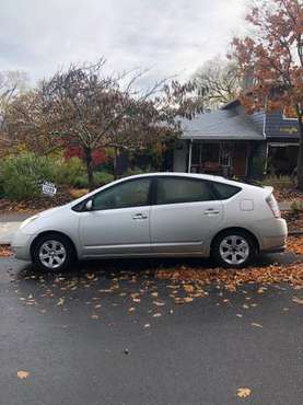 Toyota Prius - cars & trucks - by owner - vehicle automotive sale for sale in Ashland, OR