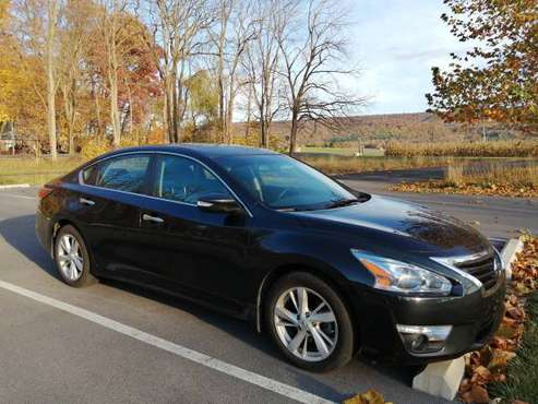 2015 Nissan Altima 2.5 SV Sedan - cars & trucks - by owner - vehicle... for sale in State College, PA
