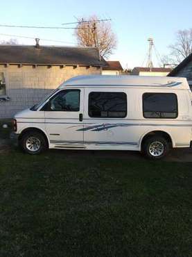 1997 GMC Savana - cars & trucks - by owner - vehicle automotive sale for sale in Holmesville, OH