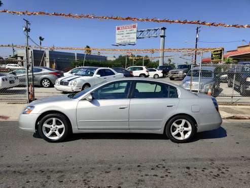 ! NISSAN ALTIMA ! 120K MILES! 6 CYL 3, 390 CASH ? - cars & for sale in Brownsville, TX