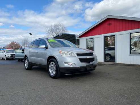 2011 CHEVROLET TRAVERSE LT SPORT UTILITY 4D SUV AWD All Wheel Drive for sale in Portland, OR