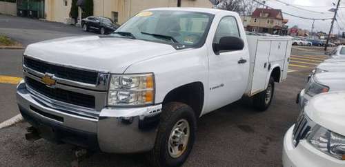 2009 Chevy tool box truck - cars & trucks - by dealer - vehicle... for sale in South Hackensack, NJ