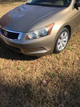 08 Honda Accord - cars & trucks - by owner - vehicle automotive sale for sale in Whitsett, NC