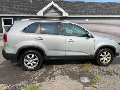 2011 Kia Sorento Lx 4WD - cars & trucks - by dealer - vehicle... for sale in Frankfort, NY