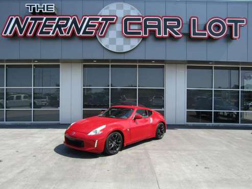 2017 *Nissan* *370Z* *Coupe Touring Automatic* Solid - cars & trucks... for sale in Omaha, NE