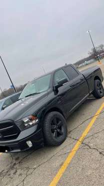 2018 Dodge Ram 1500 SLT for sale in Joliet, IL