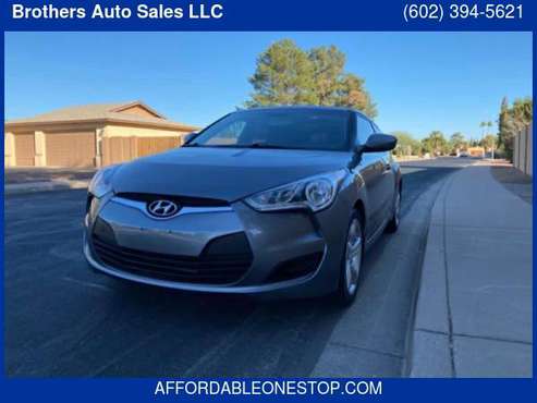 2013 Hyundai Veloster 3dr Cpe Auto w/Black Int - cars & trucks - by... for sale in Phoenix, AZ