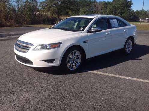 2011 FORD TAURUS LIMITED - cars & trucks - by dealer - vehicle... for sale in Lumberton, NC