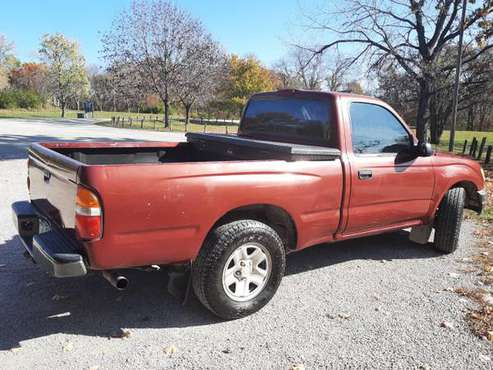 2004 Tacoma Reg. Cab. - cars & trucks - by owner - vehicle... for sale in Fairfield, IA