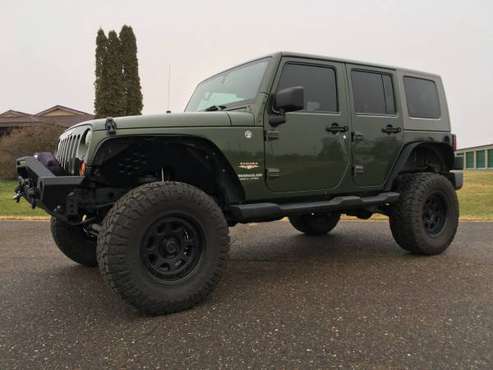 2008 Jeep Wrangler 4-door Sahara, 4x4, Lift, Winch, 35''tires, 112k... for sale in Minneapolis, MN